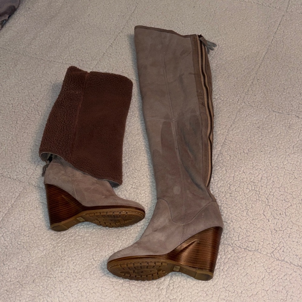 Tan over the knee Wedge ugg Australia boots size 6.5 Fiorentina style